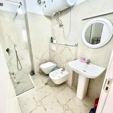 아파트 Roman Apartment Durres Durrës